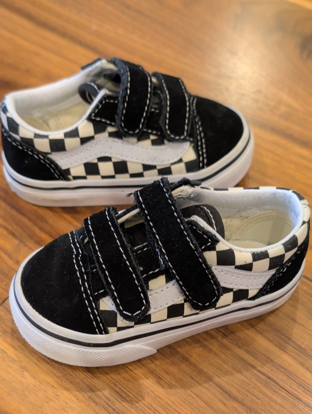 Vans Black Checkered Kids Velcro Sneakers